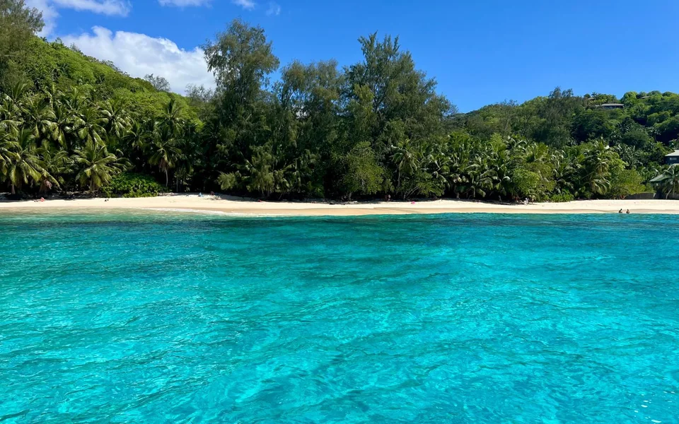 Turquoise coast and beach on Mahé